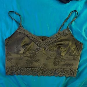 Never worn pretty forest green silky cami